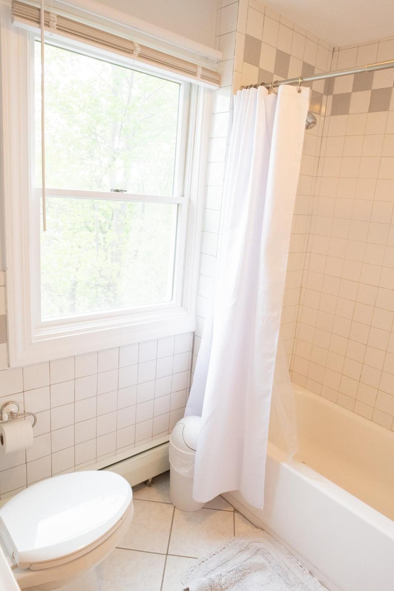 Beautiful Apartment-5 Beds-Full Kitchen-Parking-Super Clean! Boston Eksteriør billede