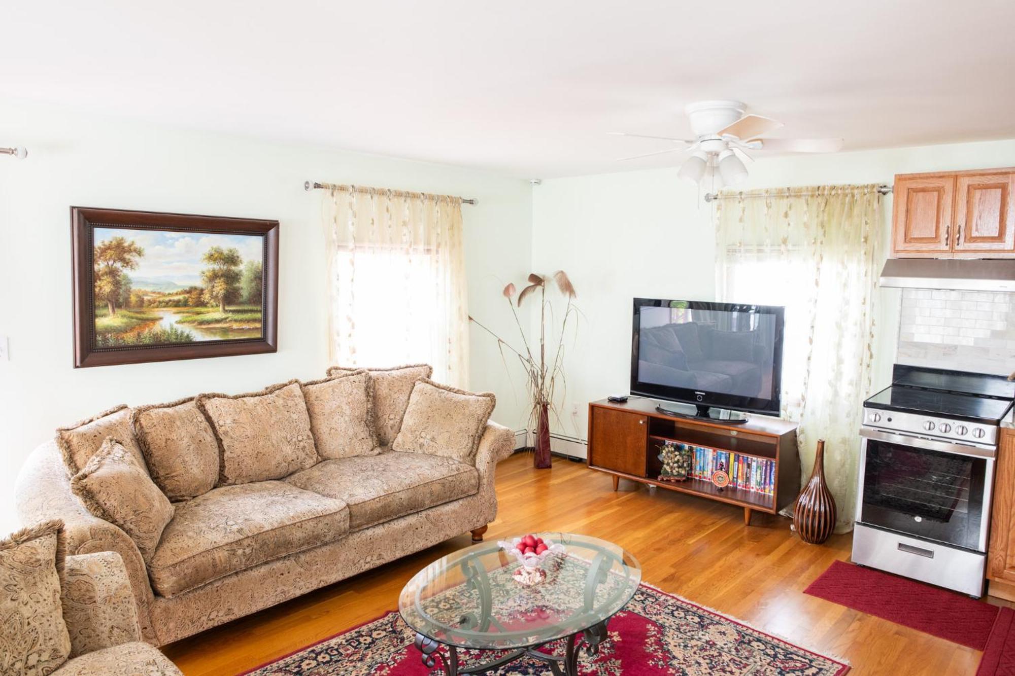 Beautiful Apartment-5 Beds-Full Kitchen-Parking-Super Clean! Boston Eksteriør billede