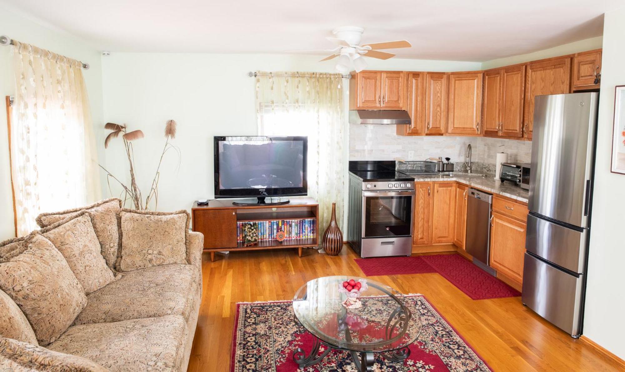 Beautiful Apartment-5 Beds-Full Kitchen-Parking-Super Clean! Boston Eksteriør billede