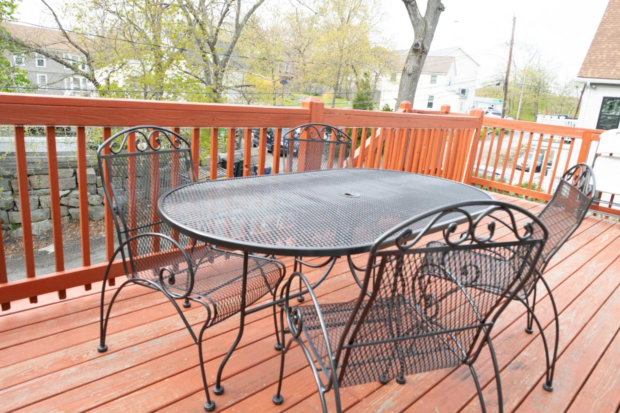 Beautiful Apartment-5 Beds-Full Kitchen-Parking-Super Clean! Boston Eksteriør billede